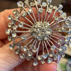 LYDELL NYC STARBURST BROOCH